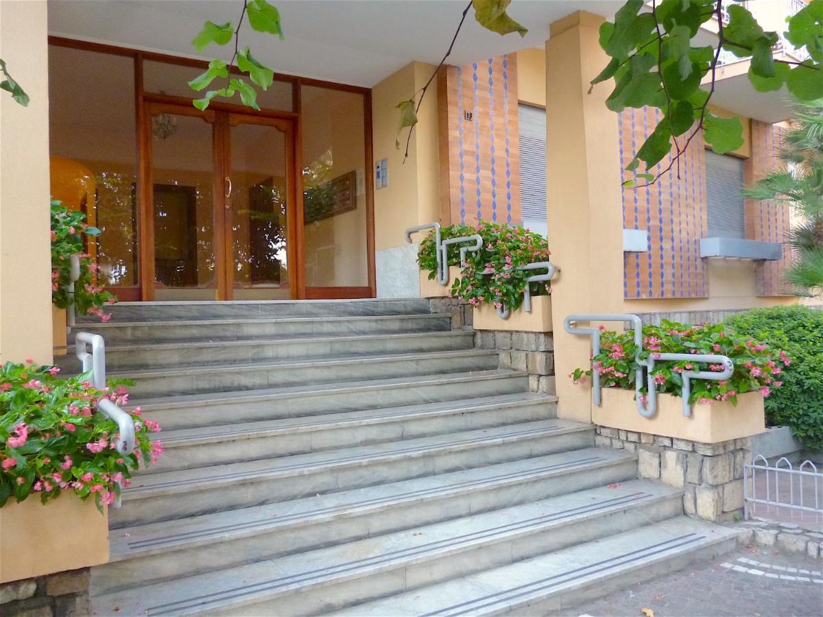 Angelina Suite B&B - Sorrento Centro المظهر الخارجي الصورة