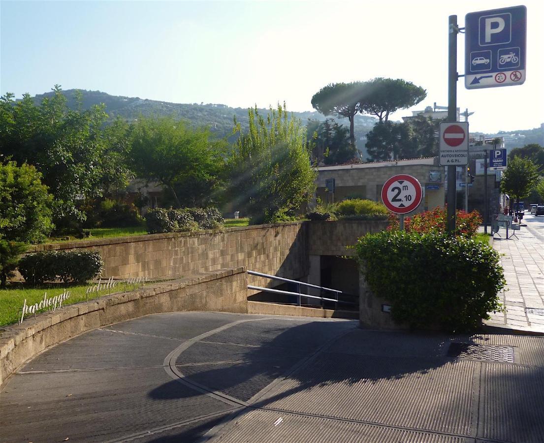 Angelina Suite B&B - Sorrento Centro المظهر الخارجي الصورة